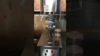 #Semi automatic PET canister seaming machine factory,plastic container closing machine for food
