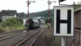 Start der DB Baureihe 218 420-8 + Baureihe 212 133-3 rangiert - Glauburg Stockheim 28 August 2011.
