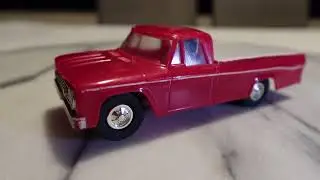 Vintage Eldon 1965 dodge 100 pickup 1/32 slot car