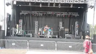 kalilah sings Jolene