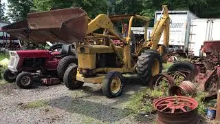 John Deere backhoe with loader model 400 (video 3)
