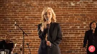Lips on Lips Tiffany Young [VLIVE ] #Lipsonlips #Tiffanyyoung
