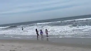 Visiting Lido Beach West on Long Island New York Beach Review  4 1/2 acres of beach