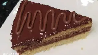 جديد البسبوسة 😋على شكل كيكة بتلاث طبقات بعجين واحدسريعة  التحضير