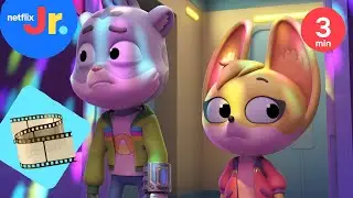 Kit e Sam INSEGUONO un SERPENTE 🐍 😻 Kit e Sam: Misteri del Regno Animale | Netflix Jr