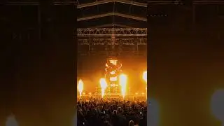 Insane visuals with ofenbachmusic at Lollapalooza 🐍🇸🇪 #lollapalooza