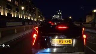 Underwater tunnels. Crossing the River Thames by using the tunnel.