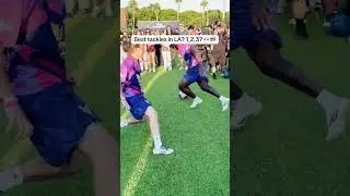 Best tackles in LA 🇺🇸? 1,2,3? 👀 #1v1 #football #soccer #losangeles #usa #tackle #defence #wow