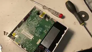 Mini teardown tv box swisscom