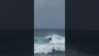 Kelly Slater with an epic dismount 😂 #surfing