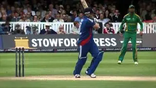 Ian Bell v Virat Kohli - Who is the better strokemaker?
