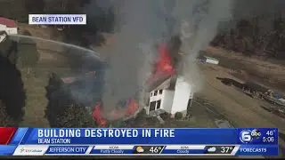 Building destroyed by fire in Bean Station