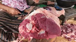 Meat Market Meat Cutting #meatlovers #beefmeat #cowmeat #meatcuts #beefcutter