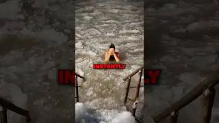 Эта страшная вода парализовала её&hellip;