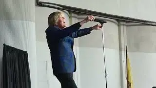 Herman's Hermits Starring Peter Noone - Silhouettes (The Rays cover) - Live PNC