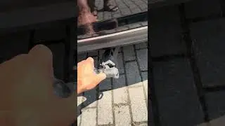 How to use electric trailer hook on Audi A4 B9 Avant?