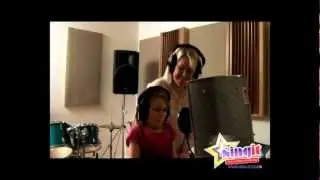 Mia Parsons - www.sing-it.co.uk