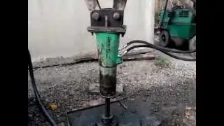 Montabert SC 12 próba. A kalapács eladó 203984359