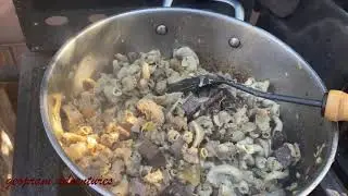 masarap na pinapaitan #masarap #geopram #cooking #naimas #goatmeat #papait #georgervlogs