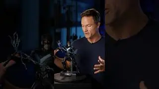 Scott Porter REACTS to $280 Hot Toys Batman Arkham Knight Nightwing Figure!