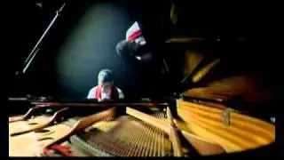 AR Rahman - airtel music store TV Ad (2011)