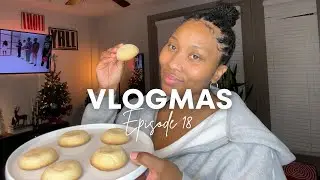 VLOGMAS Episode 18: Baking sugar cookies! 