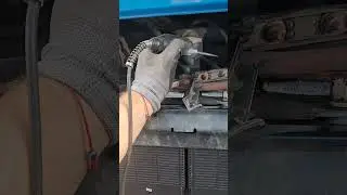 How to check Cabin main fuse on Volvo VNL!