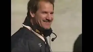 Sir Purr downs a live punt (1996)