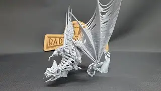 Building m'daughter's GW Terrorgheist (in almost real time) (and my son showed up)
