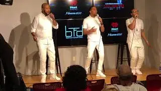 G.I. Performs 