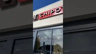 Fast food restaurants with plant based options #Chipotle