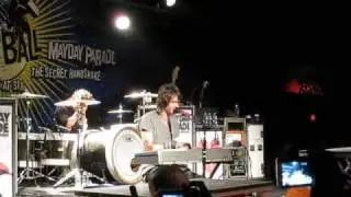 Mayday Parade - Miserable At Best (LIVE HQ)