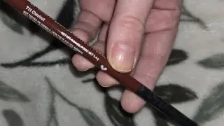 My favorite lipliner for both nudes and reds.
