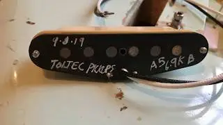 Toltec hand wound single coil pickups  - a quick test comparison