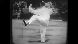 Dong Huling, in Bangkok, Thailand 1960  董虎嶺 董氏太极 720p