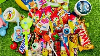 🔴 LIVE ASMR Candy & Chocolate Sounds | Kinder, Snickers, Twix & More 🍫🍭