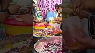 Refreshing Ice Cream Falooda | Jungle Falooda Making | Falooda Milkshake at Karachi Food Street