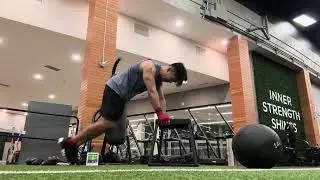 Plyo box cross body climbers