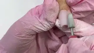 Cuticle filing and sealing with e-file. Safe for sensitive skin and beginner friendly