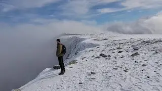 hiking the Glyders (glyder fawr & glyder fach).Snowdonia.
