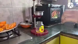 Morning routine with fresh orange juice 🥤 