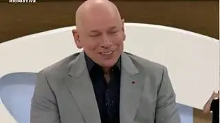 Leandro Karnal responde &agrave; rep&oacute;rter sobre pai bolsonarista