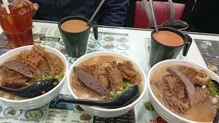 THE BEST NOODLES AND HOT MILK TEA HERE IN HONG KONG