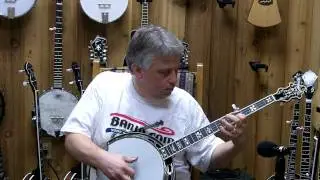 Banjo.com video: demo of a new Recording King RK-R80 5 String Banjo