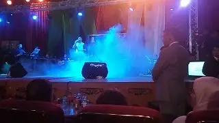 يا بلادي يا املي من اداء الفنان االدوح عماد الدين مسرح الحنجرة الذهبية في ولاية مسيلة 2016