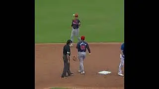 #Braves Top Prospect Hurston Waldrep showed OUT in his spring training debut! #mlb #baseball