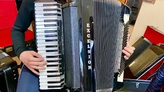 Improvizatii la acordeon Excelsior