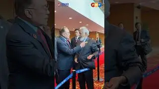 Xanana and Anwar being cheeky with the media