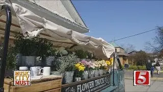 Music City Must - Amelia's Flower Truck