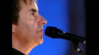Satin Green Shutters ~ Chris de Burgh (Volendam 2001)